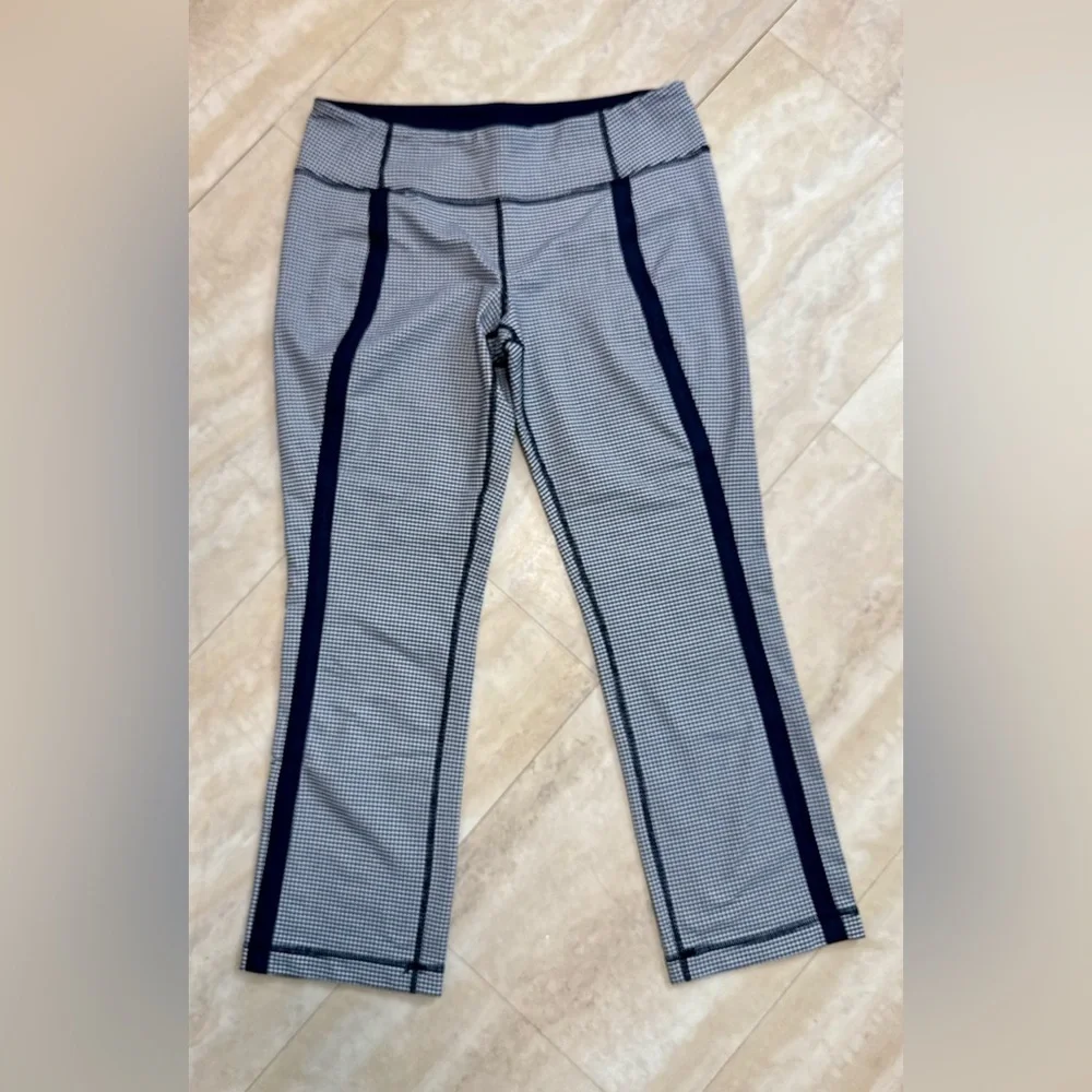 NWOT LULULEMON Coast to Class Gingham Inkwell cropped pants, 25” (US 10) - Picture 3 of 7
